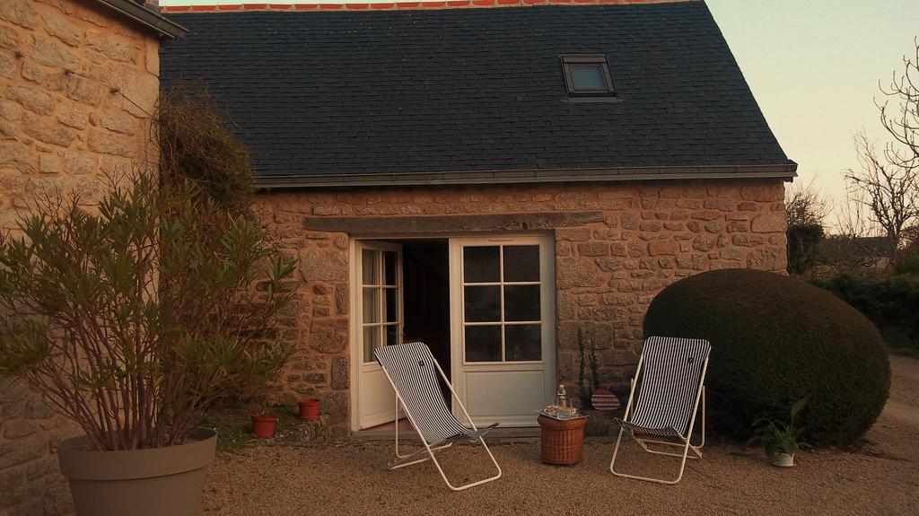 Hotel La Ferme De Poulpeye Loctudy Exteriér fotografie